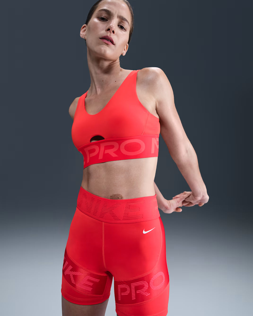 Nike Pro Indy Plunge Women's Medium-Support Padded Sports Bra